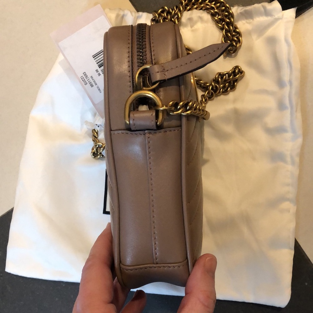 Gucci Mini GG Marmont Crossbody Bag in Nude Rose NEW - Picture 6 of 10